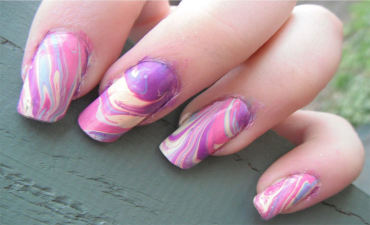 MARBLE DESIGN NAILS
