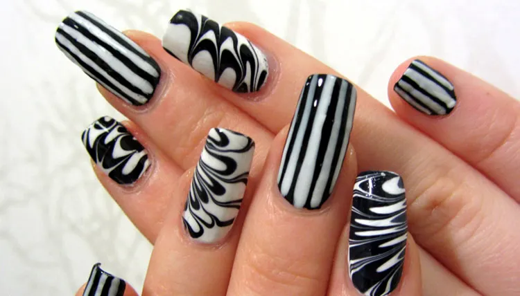 party-black-nail-designs