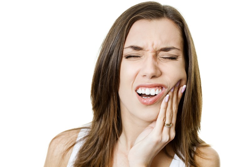 24 Home Remedies for Toothache